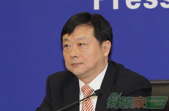 環(huán)境部：將推動(dòng)在重點(diǎn)行業(yè)設(shè)立碳排放標(biāo)準(zhǔn)